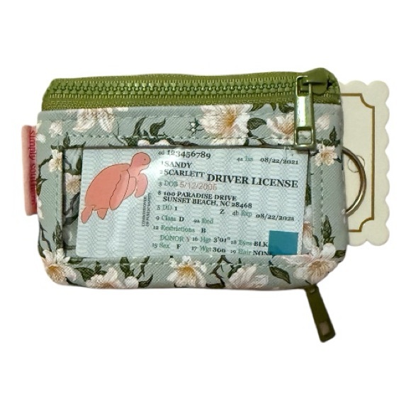 Simply Southern Floral ID Holder with Green Zippers - Picture 1 of 2